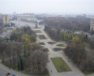 Площадь Свободы отремонтируют за 15 миллионов. Фото из архива "КП".