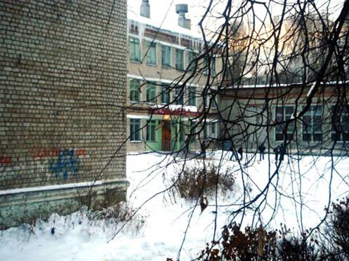 Фото sevolvas.narod.ru. Из-за морозов отменены занятия. 