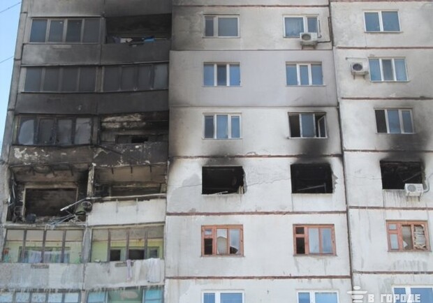 Взрыв произошел на 10 этаже.  Фото Алексея Битнера.