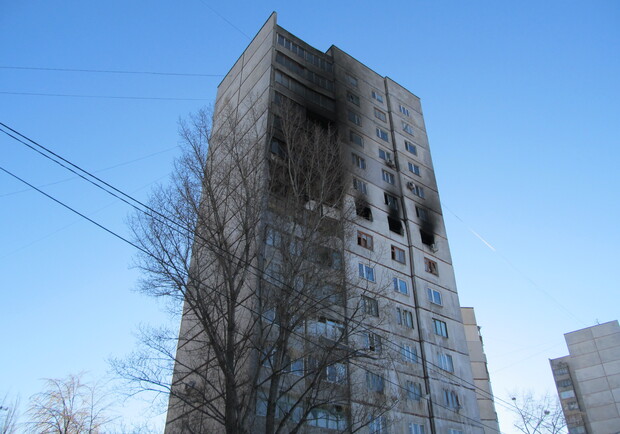 Одного из пострадавших от взрыва в доме по проспекте Московском выписали из больницы. Фото Алексея БИТНЕРА.