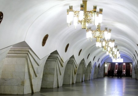 В метро умер мужчина. Фото: dozor.kharkov.ua.