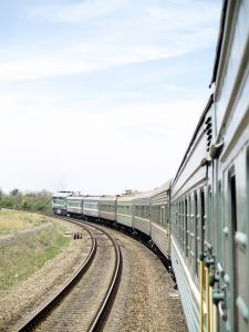На Южной железной дороге будут ремонтировать системы электроснабжения. Фото sxc.hu