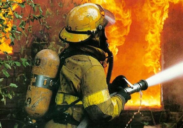 22-летний пожарник погиб, спасая людей. Фото: deita.ru.