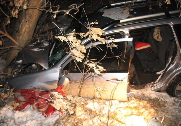 Водитель Mitsubishi погиб на месте. Фото с сайта  gai.kharkov.ua.