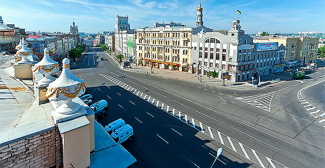 В субботу в центре Харькова машин не будет. Фото Паши Иткина. 