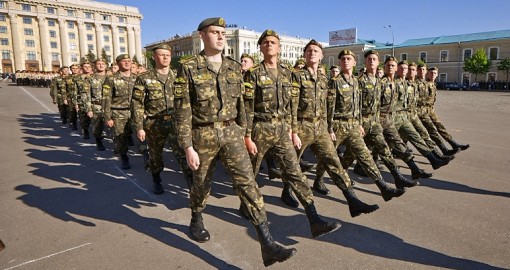 По площади пройдут только наши соотечественники. Фото с сайта vecherniy.kharkov.ua.