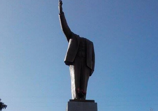 Новость - События - В Харькове и области демонтируют все памятники Ленину – ХОГА