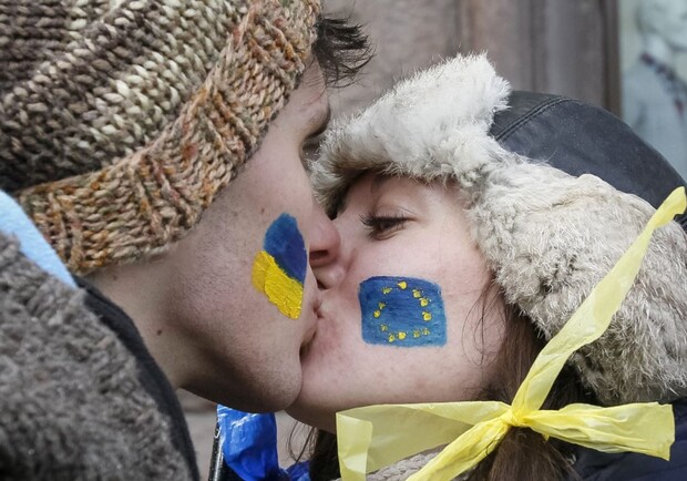 Новость - События - Спустя год Евромайдан добился своего: сегодня начала действовать ассоциация Украины и ЕС