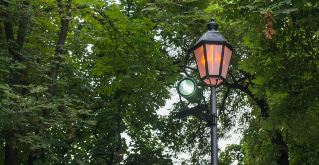 Новость - Коммуналка - В сквере Пожарных установили новые светильники