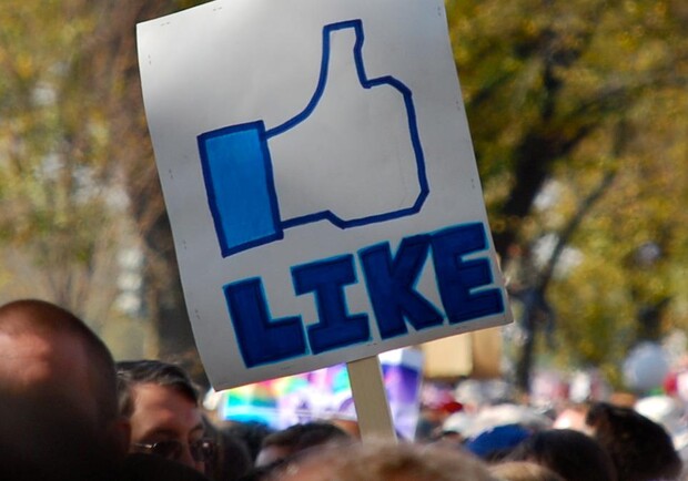 Новость - События - Facebook добавил новые эмоции как альтернативу "лайку"