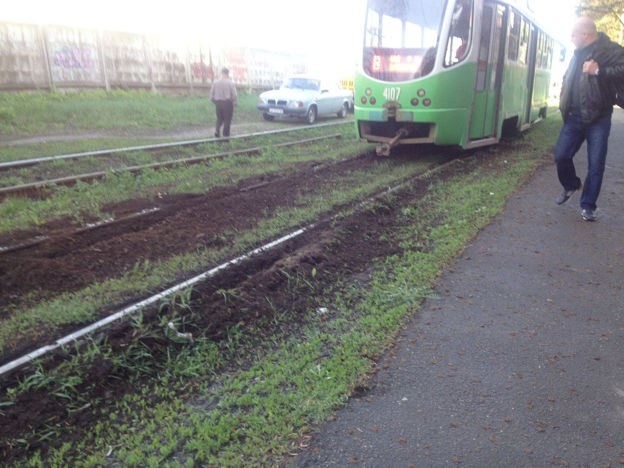 Новость - Транспорт и инфраструктура - На Салтовке остановились трамваи (фото)