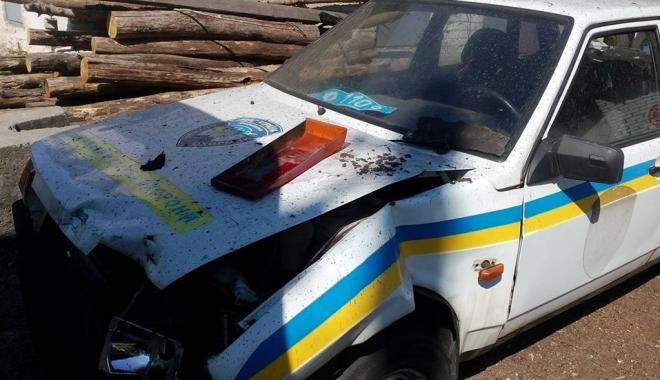 Новость - События - От взрыва на базе полицейской роты в Харькове пострадала машина и выбило окна