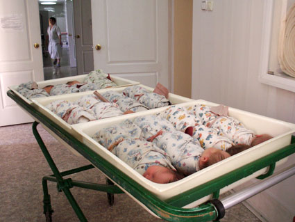 Больше всех малышей родилось у жителей Ленинского и Октябрьского районов. Фото с сайта b-port.com