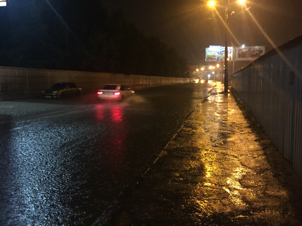 Новость - События - Затопило: на Харьков ночью обрушился мощный ливень (фото)