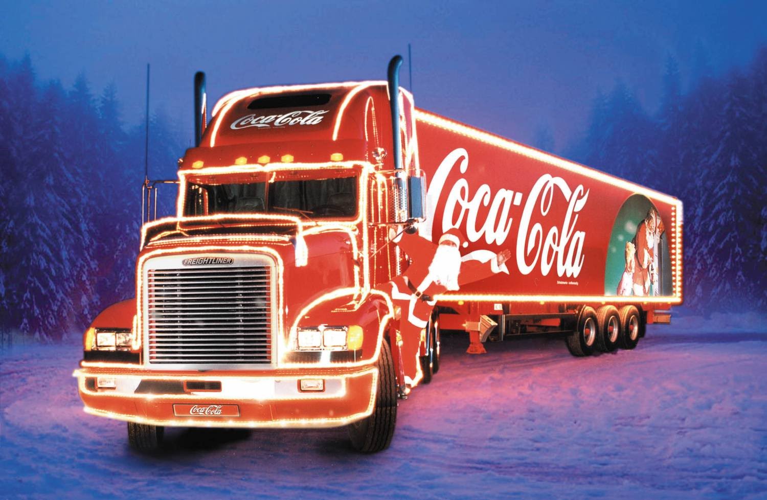 Новость - События - Свято наближається: по Харькову колесит новогодний светящийся грузовик "Coca-Cola "