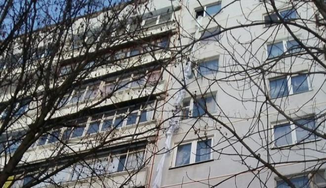 Новость - События - Убегала от мамы: в Харькове женщина выпала из окна