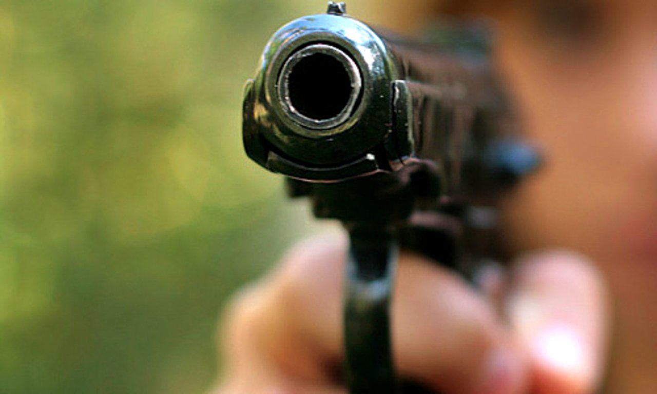 Новость - События - Защищал жену: в Харькове полицейский открыл стрельбу