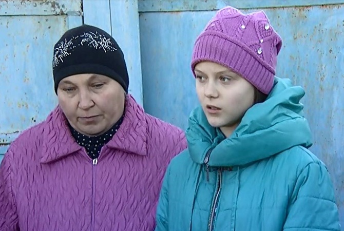 Новость - События - "Оля сегодня побоялась пойти в школу": семья девочки, которую продавали на органы, в шоке от решения суда