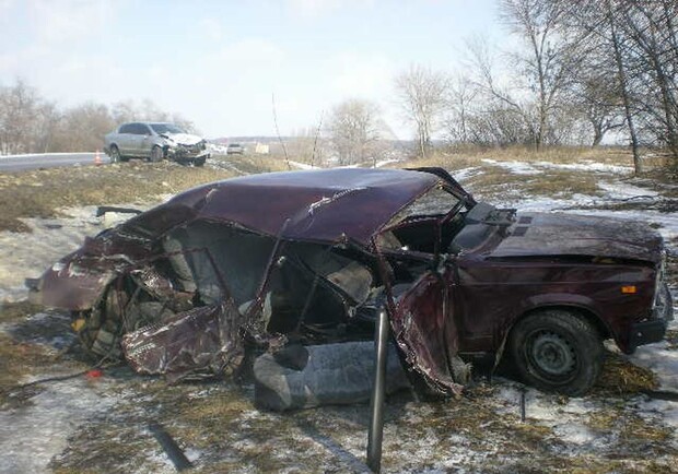 В аварии один человек погиб, четверо - больнице. Фото: www.gai.kharkov.ua