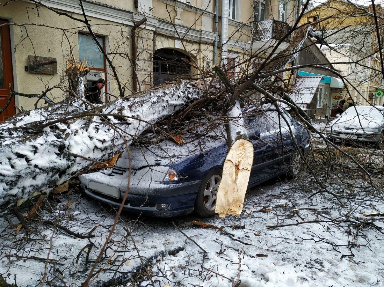 Харьковских водителей просят быть осторожными. Фото иллюстративное: dumskaya.net
