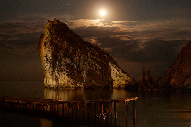 Городище древних пиратов, скалы Дива и Кошка, аквапарк: что посмотреть туристам в Симеизе