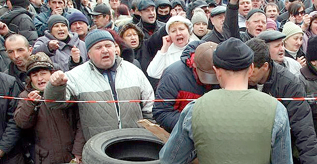 В Донецкой области захватили еще одно отделение милиции