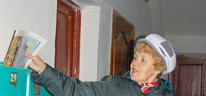 Киевляне не читают газет из-за поломанных ящиков