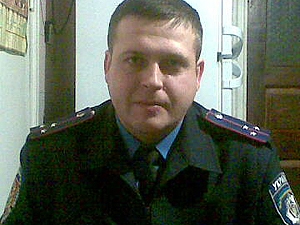 Спасая ребенка из ледяной воды, харьковский милиционер заработал воспаление легких 