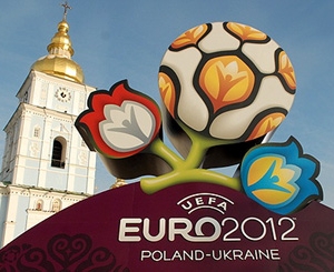 С понедельника у болельщиков появится последний шанс купить билеты на Евро-2012