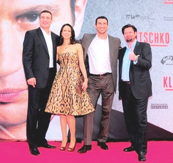 Братья Кличко лично представят зрителям фильм о себе