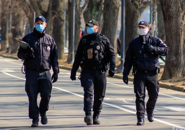 У харьковского полицейского коронавирус не обнаружен. Фото: fakty.ua