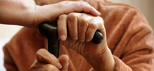 Обманули пенсионеров: в Одессе разыскивают двух псевдосоцработников