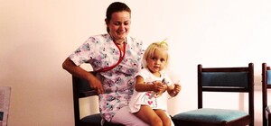 Не только своих пациентов: под Харьковом врач частной практики консультирует бесплатно