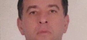 Помогите найти: в Киеве разыскивают мужчину в синих камуфлированных штанах