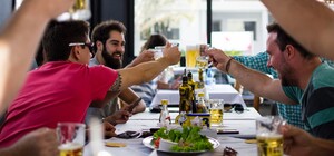 Дізнайся: коли повноцінно запрацюють кафе та ресторани