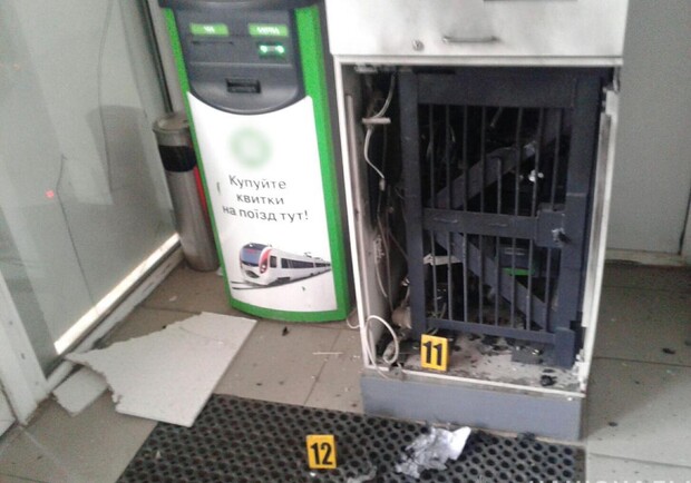 В Харькове среди ночи пытались ограбить банкомат. Фото: npu.gov.ua