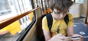 Метро, трамвай, троллейбус: в Харькове льготный проезд для школьников продлят на лето