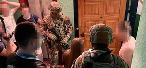 От 500 до 1500$: в Харькове полицейские обложили 