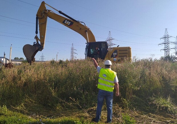 Фотофакт: в Харькове начали строить участок дороги через "Барабашово" за 96 миллионов - фото