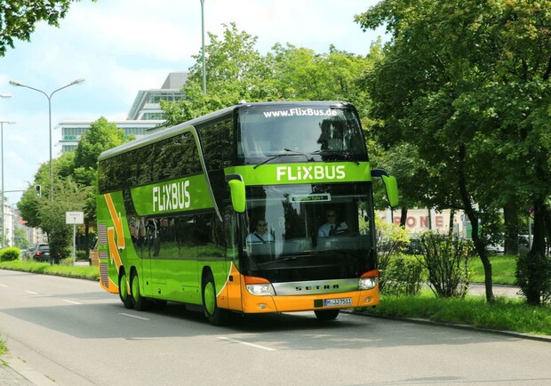 Автобусный лоукостер Flixbus запустил из Киева два рейса в Европу. 