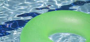 Дитина – в реанімації: біля Львова 4-річний хлопчик ледь не втопився у басейні