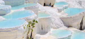 Як у Памуккале: біля львівських багатоповерхівок виявили унікальні травертинові джерела