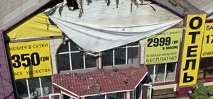 Суд по делу сгоревшего отеля в Одессе: второго подозреваемого выпустили из СИЗО