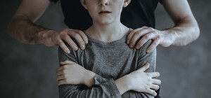 Знакомился под ником 