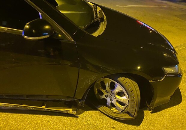 Сотрудник автомойки угнал чужой автомобль и попал в ДТП / фото: ГУ НП в Днепропетровской области