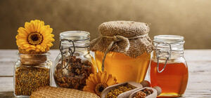 Разнотравье, гречишный, липовый: в центре Харькова — медовая ярмарка