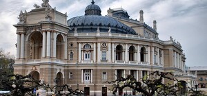 В Оперном театре отменили все масштабные концерты: есть риск вспышки Covid-19