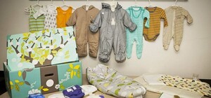 Краще грішми: з 1 вересня породіллі зможуть відмовитися від бейбі-боксів 