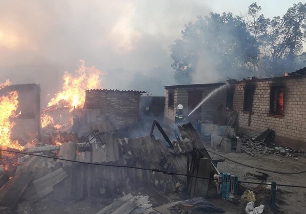 Жителям села Горобовка, уничтоженного пожаром, обещают компенсации. Фото: Харьков 1654