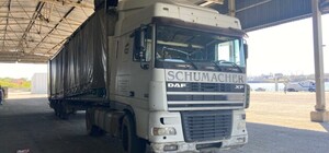 Сигареты под видом чая: под Одессой задержали крупную контрабанду 